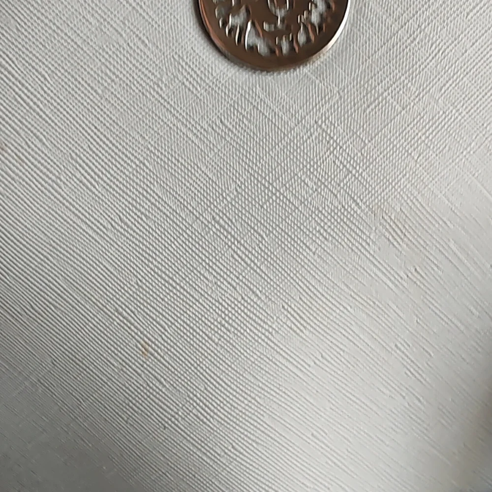 Tote - Picture 5 of 5